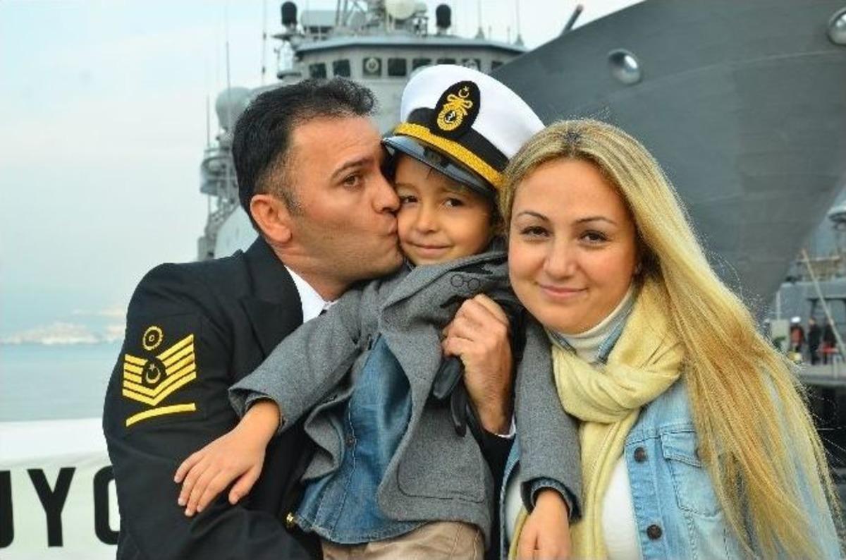 Sancağı Amerika&rsquo;da Dalgalandıran Mehmet&ccedil;ikler Yuvaya D&ouml;nd&uuml;