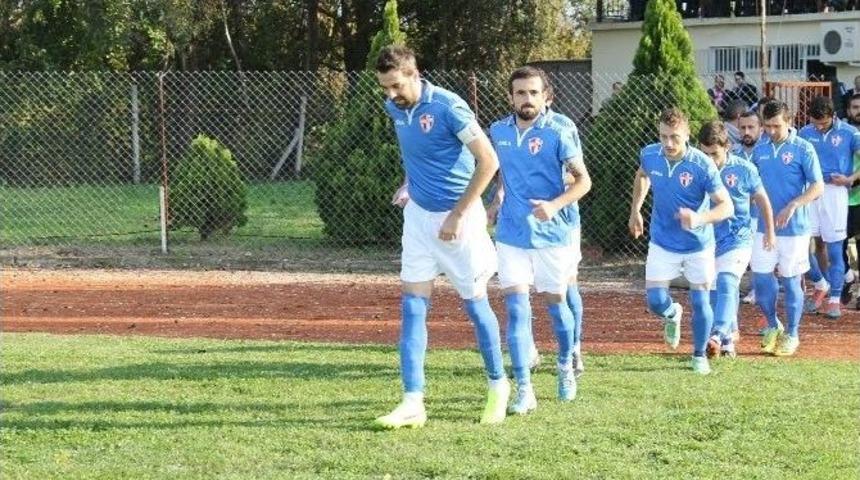 G&uuml;rsu Belediyespor G&ouml;z&uuml;n&uuml; Şampiyonluğa Dikti