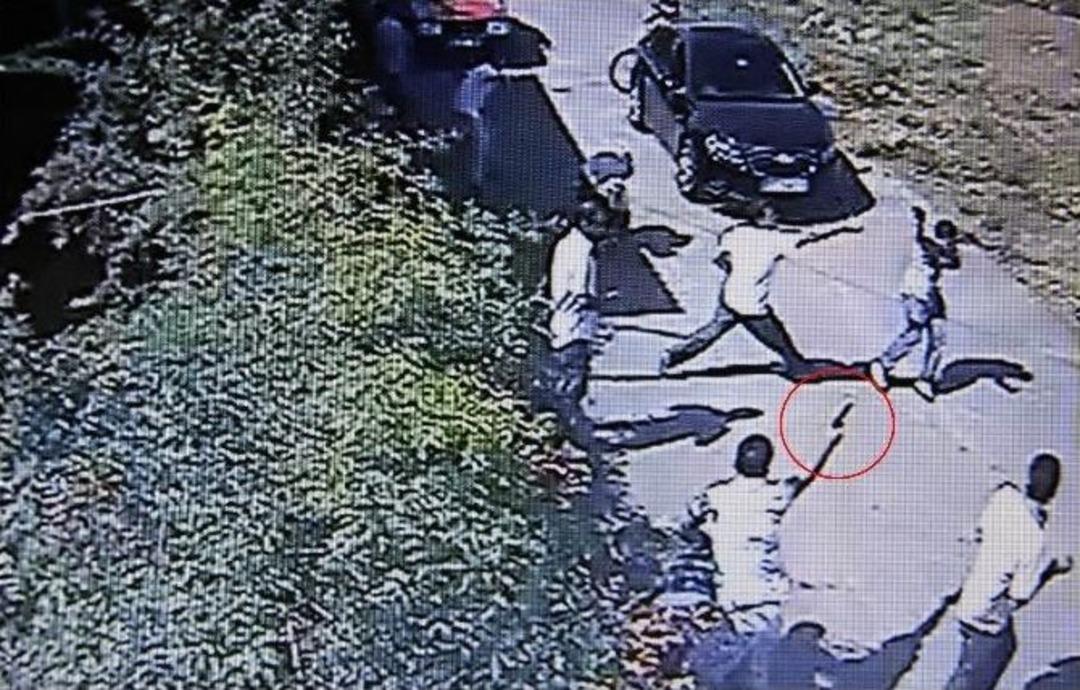 Kavgada 3 Kişinin &Ouml;ld&uuml;r&uuml;lme Anı G&uuml;venlik Kamerasında