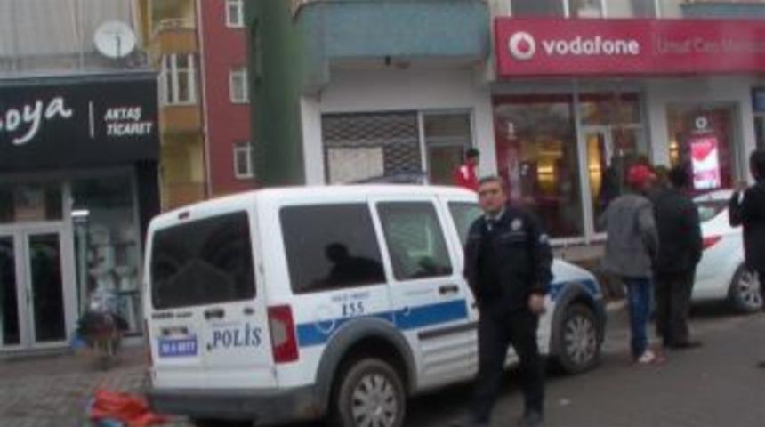 Kağızman'da silahlı kavga: 2 yaralı
