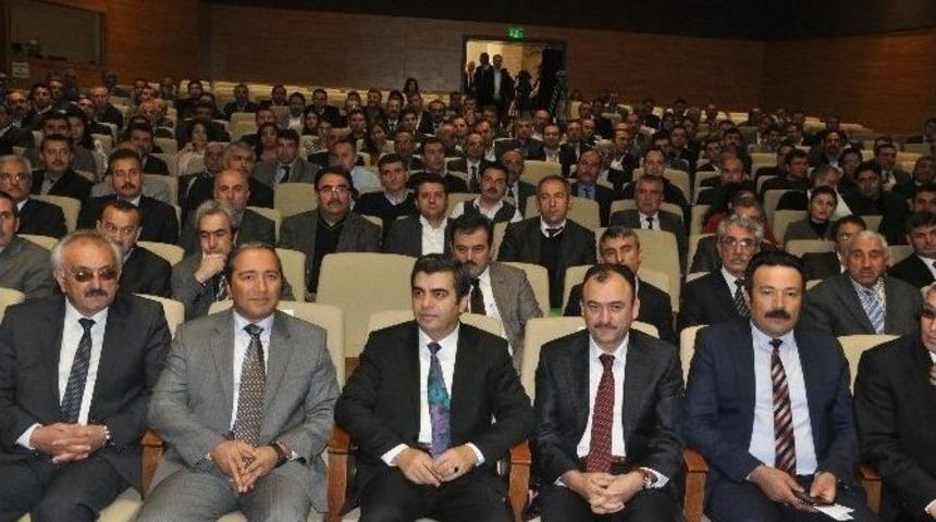 Kayseri Valisi Orhan D&uuml;zg&uuml;n :