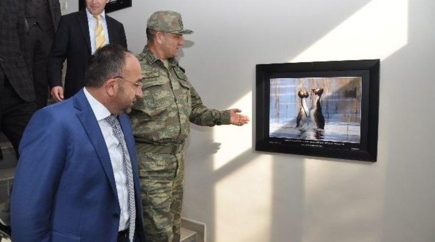 Garnizon Komutanı T&uuml;mgeneral Metin Temel&rsquo;den Başkan &Uuml;z&uuml;lmez&rsquo;e İadeyi Ziyaret