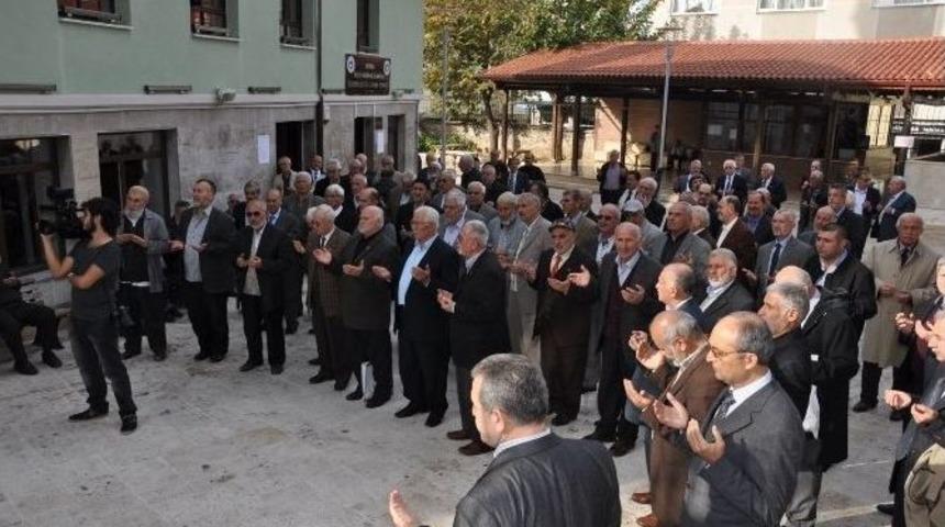 Bkk &Ccedil;ekirge &Ccedil;alışma Grubu Mustafa &Ccedil;inkılı&ccedil;&rsquo;ı Unutmadı