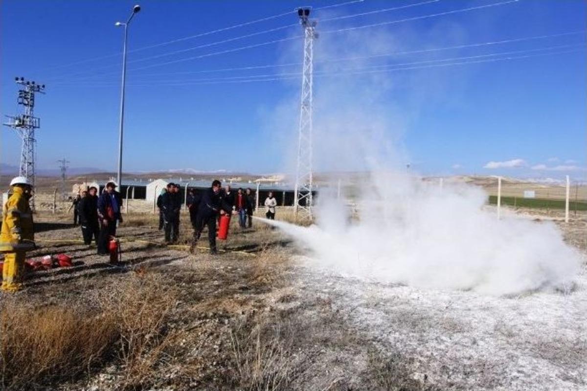 Bayburt Belediyesi İtfaiye Personeline Doğalgaz Eğitimi Verildi