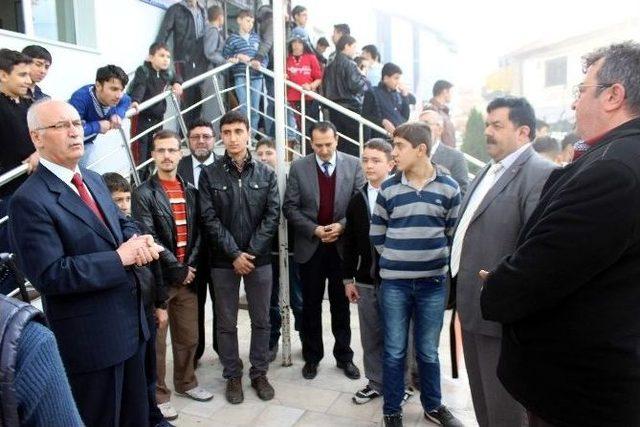 K&uuml;tahya B&ouml;lge Yatılı Erkek Kur&rsquo;an Kursu&rsquo;nda Yangın Tatbikatı 1