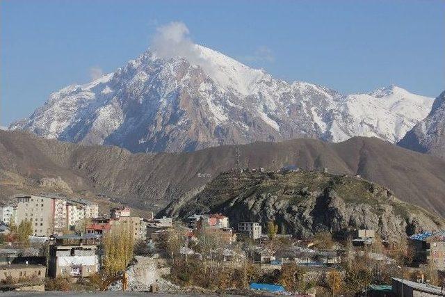 Hakkari’de Yağışlar Yerine Güneşli Havaya Bıraktı 1