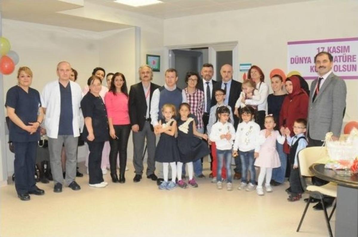 D&uuml;nya Premat&uuml;re G&uuml;n&uuml; Om&uuml;&rsquo;de Kutlandı