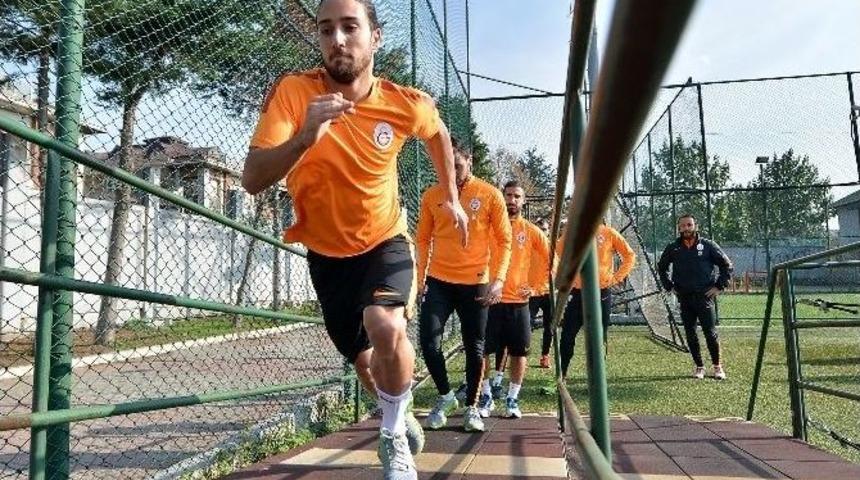 Galatasaray&rsquo;da Dzemaılı Şoku