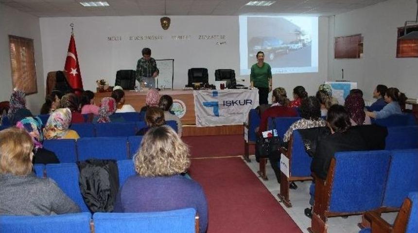 &Ccedil;anakkale&rsquo;de Kadın &Ccedil;ift&ccedil;ilere Girişimcilik Eğitimi