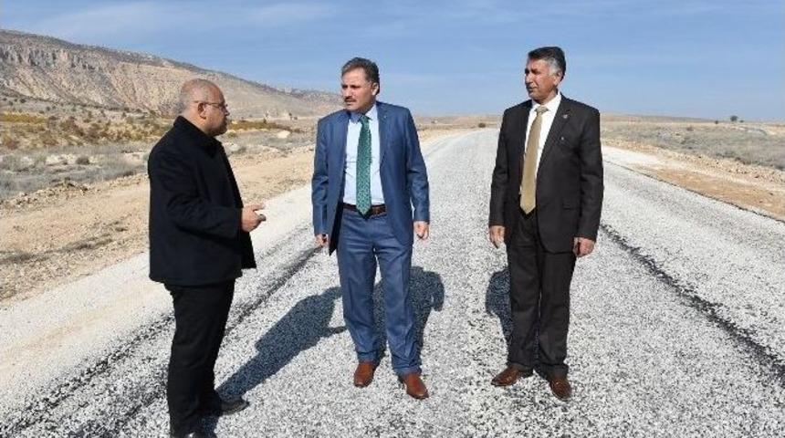 &Ccedil;akır, Yazıhan Belediyesi&rsquo;ne Bağlı Mahallelerde İncelemelerde Bulundu