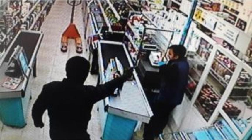 Kanlı Soyguna Otomobil Almak İ&ccedil;in Kalkışmış