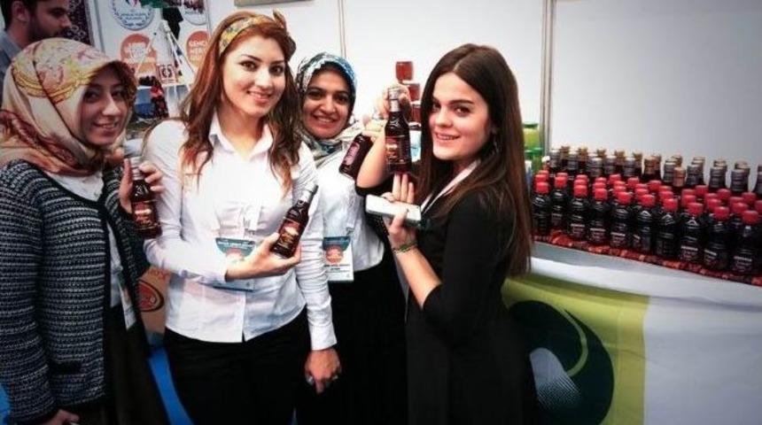 Ereğli Standına B&uuml;y&uuml;k İlgi