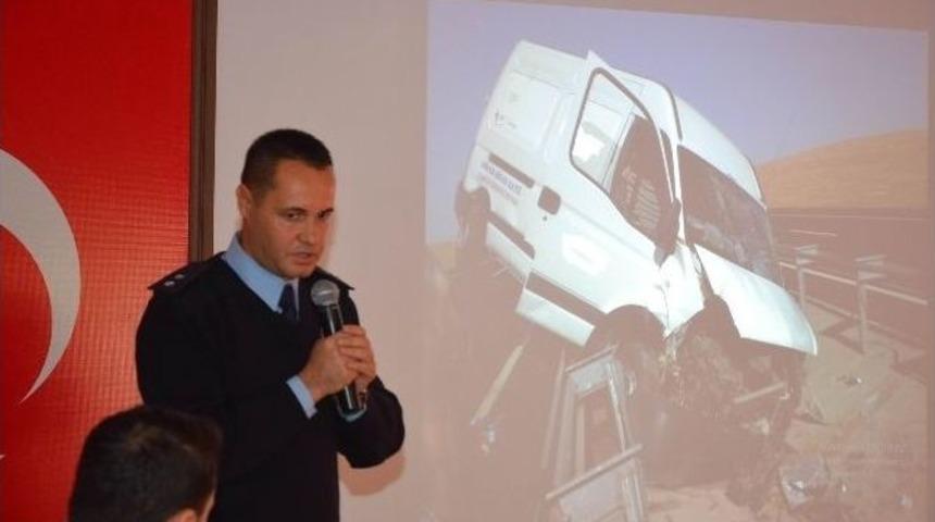 Kazaların Sebebi Hız Ve Emniyet Kemeri Kullanmama