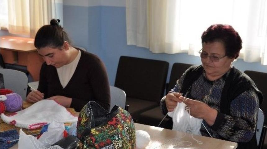 &Uuml;rg&uuml;p&rsquo;te Halk Eğitim Kurslarına Bayanların Yoğun İlgisi Var