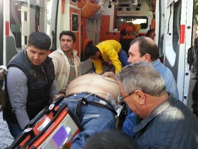 Yaşlı Şahıs Herkesin Şaşkın Bakışları Arasında Yere Yığıldı 1