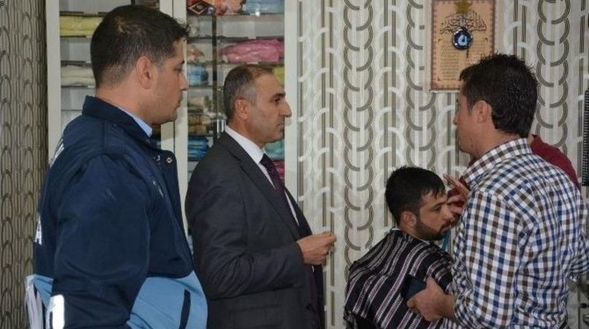 Zabıtalar Kuaf&ouml;rleri Denetledi