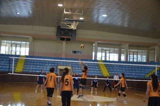 Liseli Gen&ccedil;ler Filede Buluştu 2
