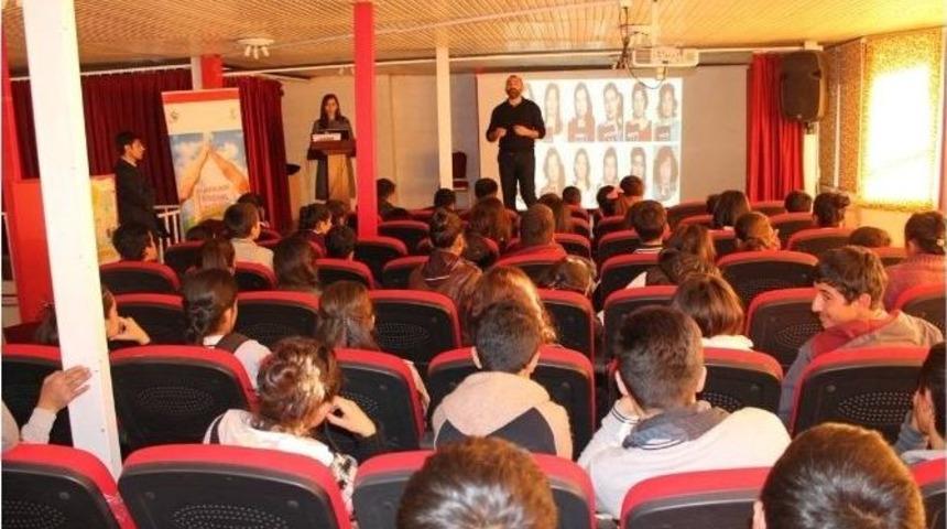 Hakkari Asp&rsquo;den &ldquo;madde Bağımlılığı&rdquo; Semineri