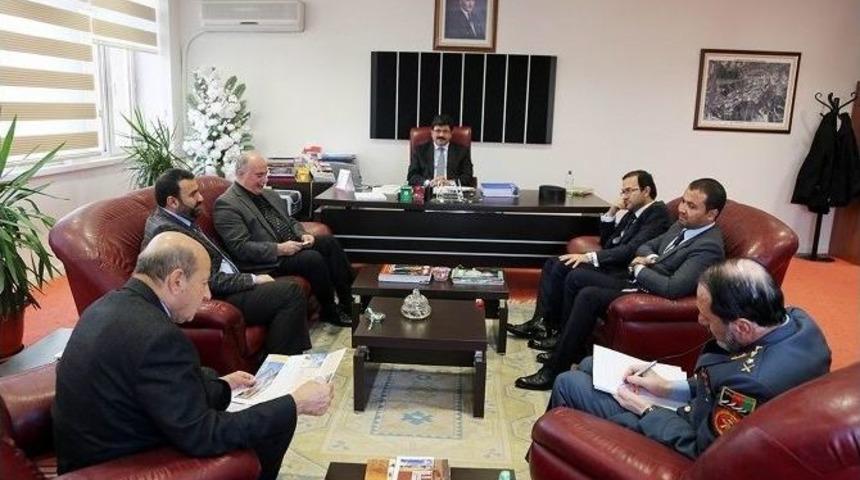 Afganistan Heyeti Rekt&ouml;r Yardımcısı Yılmaz&rsquo;ı Ziyaret Etti