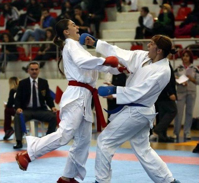 Türkiye Karate Şampiyonası Samsun’da