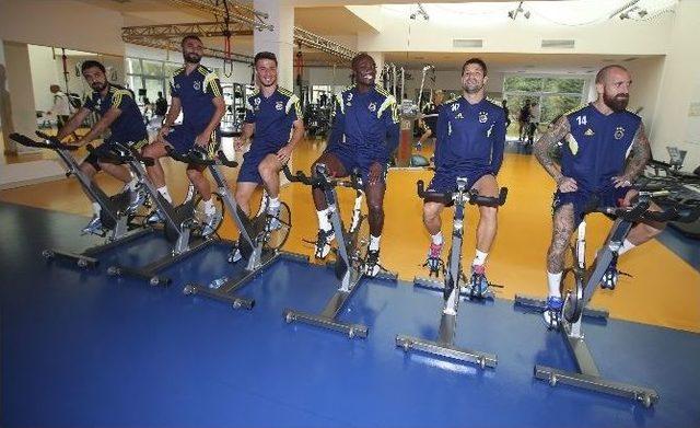 Fenerbah&ccedil;e, Bursaspor Ma&ccedil;ı Hazırlıklarını S&uuml;rd&uuml;r&uuml;yor 1