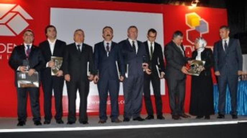 Vaiziye Ve Ulucami Projelerine &Ouml;d&uuml;l