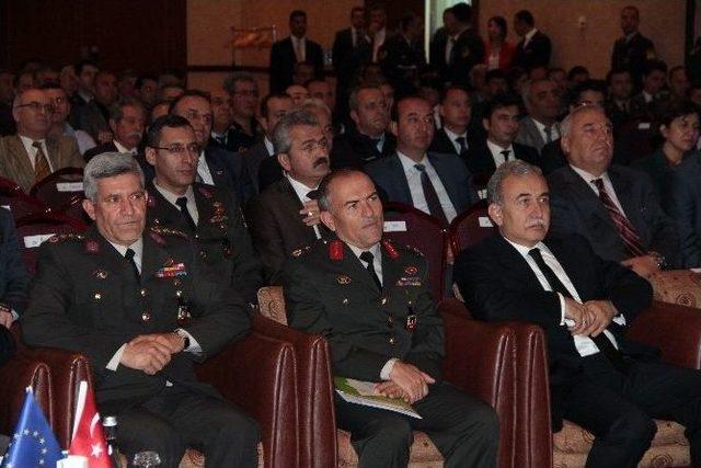 Kadına Şiddet Konusu Masaya Yatırıldı 1