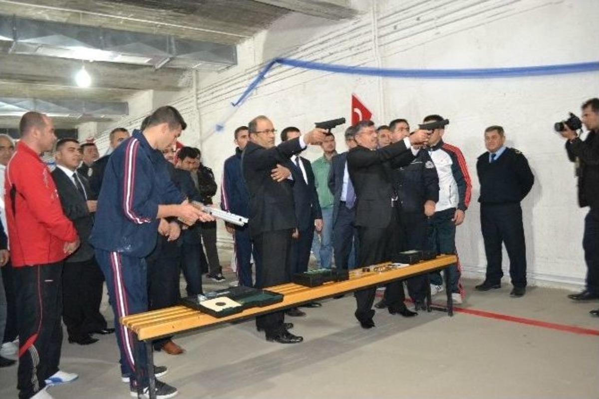 Polis Okulu Ok&ccedil;uluk Salonu A&ccedil;ıldı