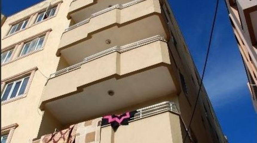 13 Yaşındaki Kız &Ccedil;ocuğu İntihar Etmek İstedi