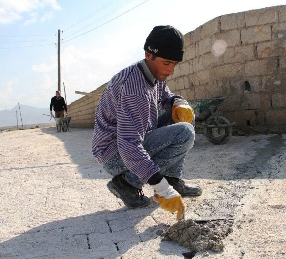 Tuşba Belediyesi&rsquo;nden Hummalı &Ccedil;alışma