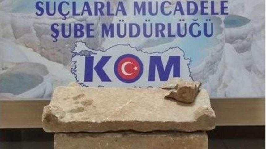 Denizli&rsquo;de Bir Evden İki Bin Yıllık &Ccedil;ocuk Mezarı &Ccedil;ıktı