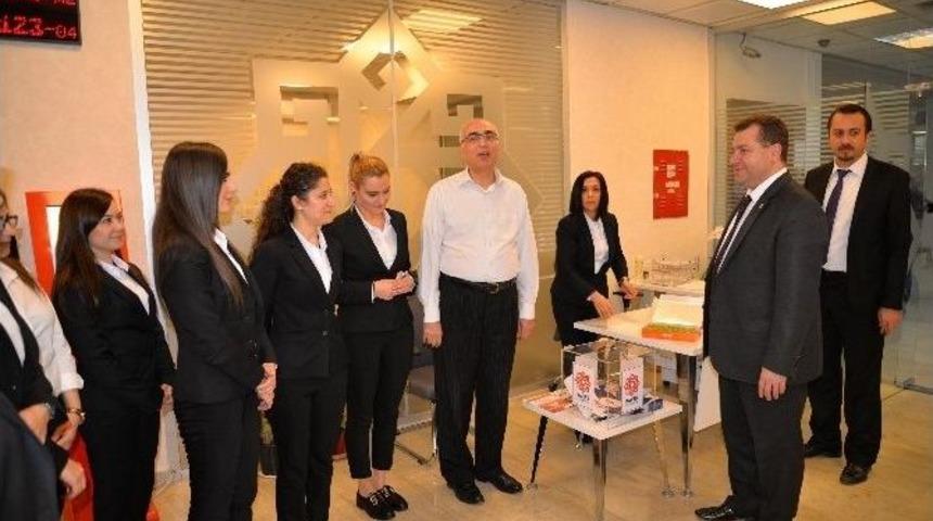 Binlerce Vatandaşa G&uuml;ler Y&uuml;zl&uuml; Hizmet