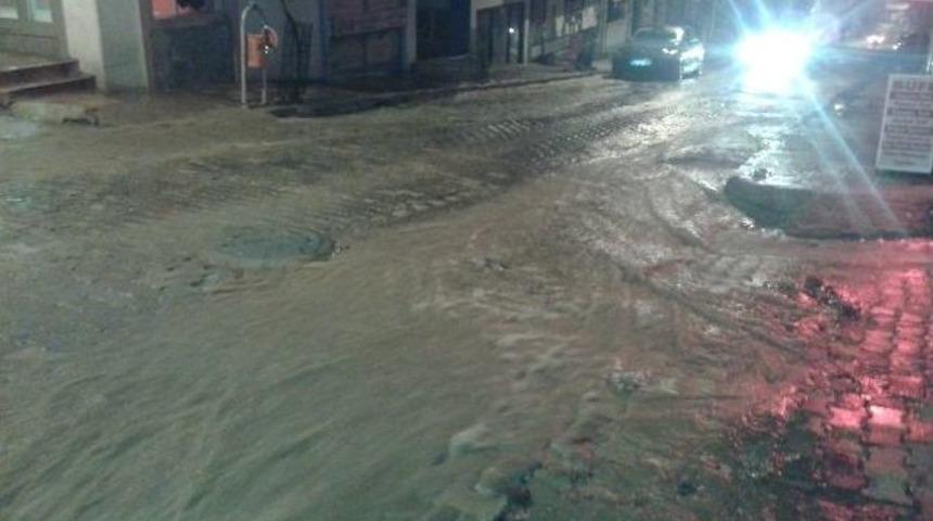 Tekirdağ&rsquo;da Şiddetli Sağanak Yağış