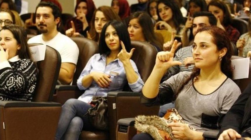 &ldquo;sessizliğe Ses Ver&rdquo; Konulu S&ouml;yleşi Ger&ccedil;ekleşti