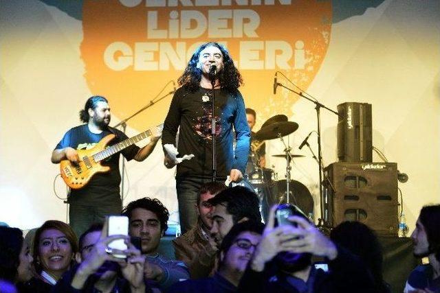 Murat Kekilli Hayranlarını Coşturdu 1