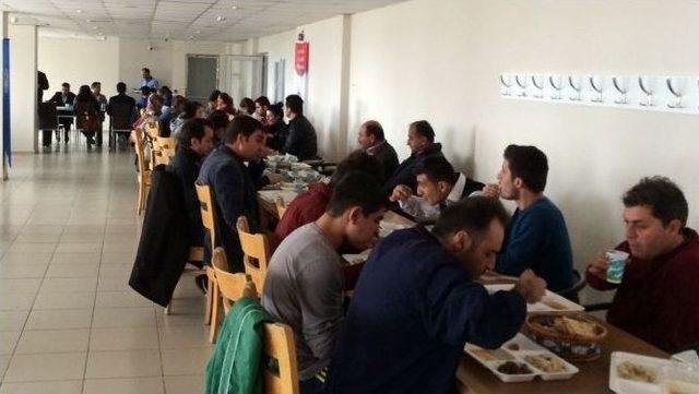 Göreve Başlayan Öğretmenler Yemekte Buluştu 1