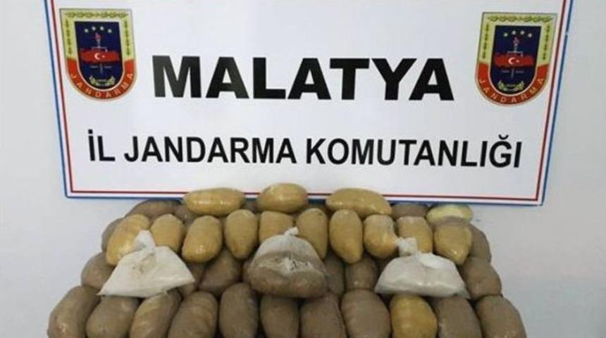 30 Kiloya Yakın Eroin Ele Ge&ccedil;irildi
