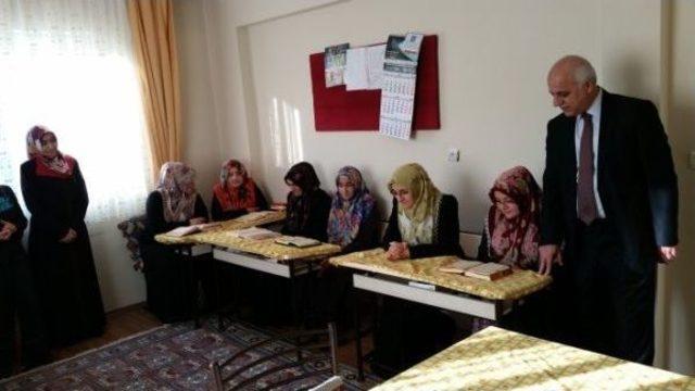 Malatya İl M&uuml;ft&uuml;s&uuml; &Uuml;mit &Ccedil;imen P&uuml;t&uuml;rge&rsquo;de 1