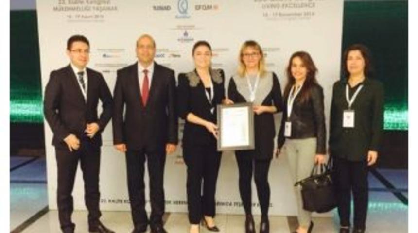 A&uuml; Turizm Fak&uuml;ltesi&rsquo;ne Efqm M&uuml;kemmellikte Kararlılık Belgesi Verildi