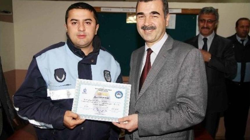 Motorize Zabıta Timleri Sertifikalarını Aldı