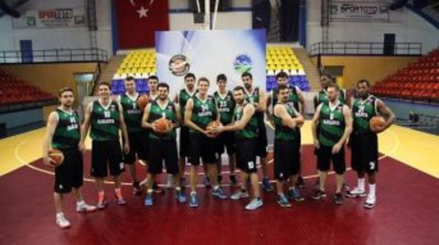 Dev Adamlar İt&uuml; İle Karşılaşacak