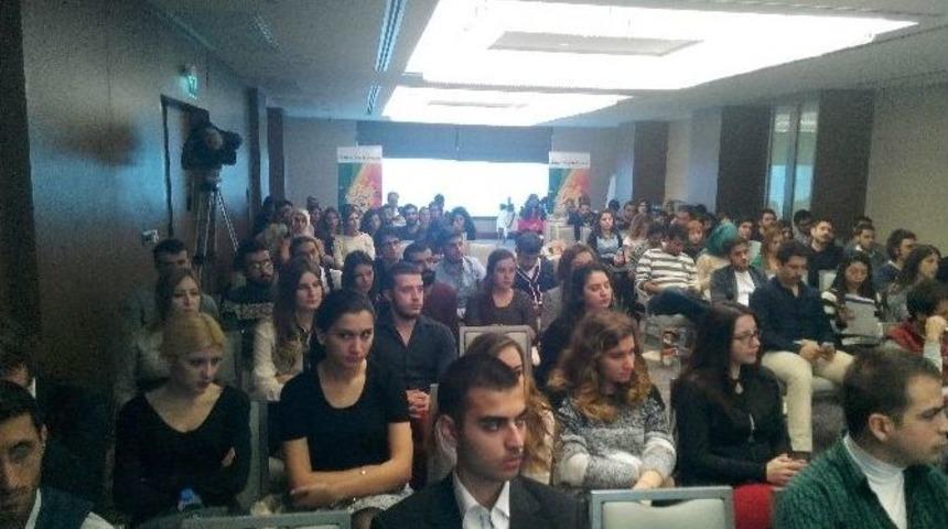 6&rsquo;ncı Ab Gen&ccedil;lik Forumunda Edirne&rsquo;yi 6 &Ouml;ğrenci Temsil Etti