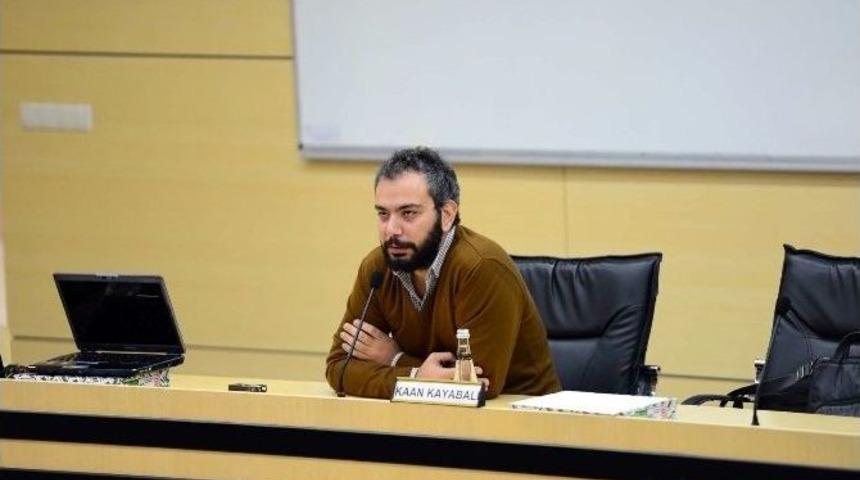 D&uuml;nya Girişimcilik Forumu Başkanı Atamer, Canlı Bağlantı İle Sa&uuml;&rsquo;l&uuml; &Ouml;ğrencilerle G&ouml;r&uuml;şt&uuml;