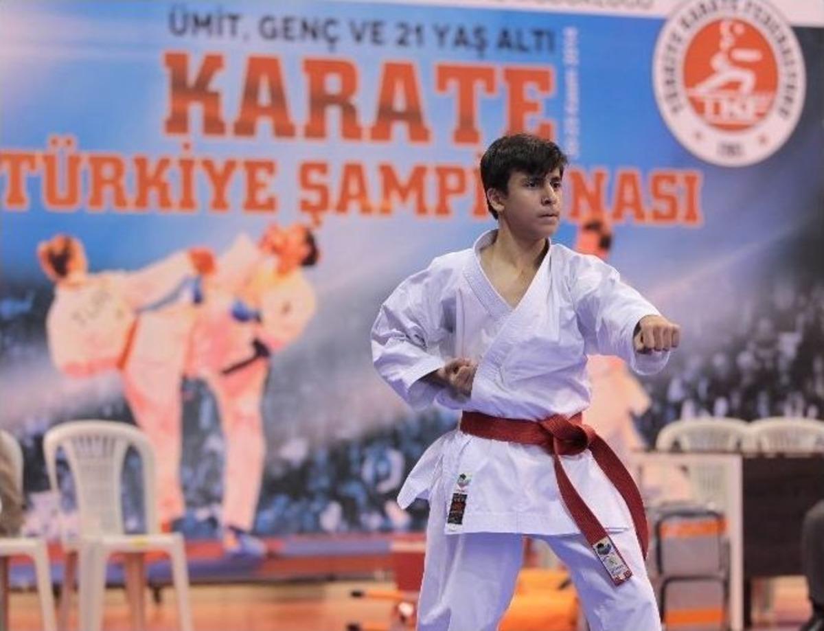 T&uuml;rkiye Karate Şampiyonası Samsun&rsquo;da Başladı