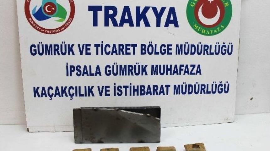 İpsala Sınır Kapısı&rsquo;nda 200 Bin Tl Değerinde Eroin Ele Ge&ccedil;irildi