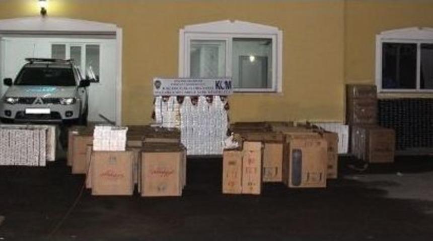 Afyonkarahisar&rsquo;da Polisten Zehir Tacirleri Ve Sigara Ka&ccedil;ak&ccedil;ılarına Operasyon