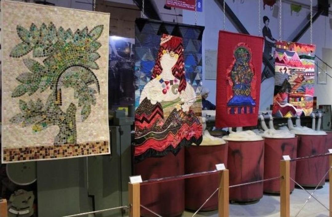 3 Kuşağı Bir Araya Getiren Sergi A&ccedil;ıldı