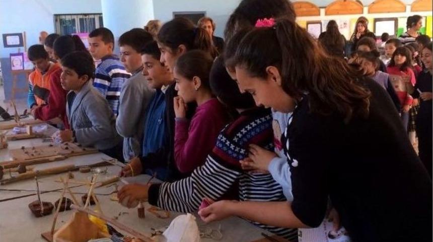 S&ouml;ke&rsquo;de Oyuncak Ve Fotoğraf Sergisi