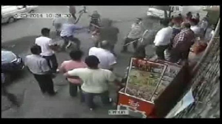 İSTANBUL'DAKİ TER&Ouml;R OPERASYONU POLİS KAMERASINDA