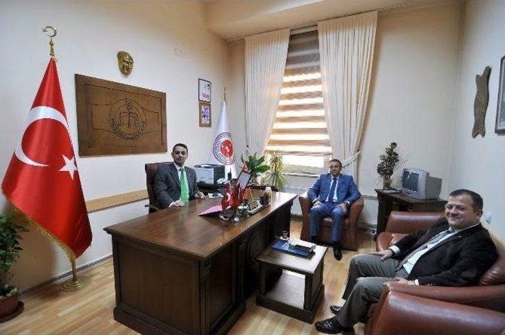 Çorum Tso’dan Bürokratlar Ve Stk’lara Ziyaret G4